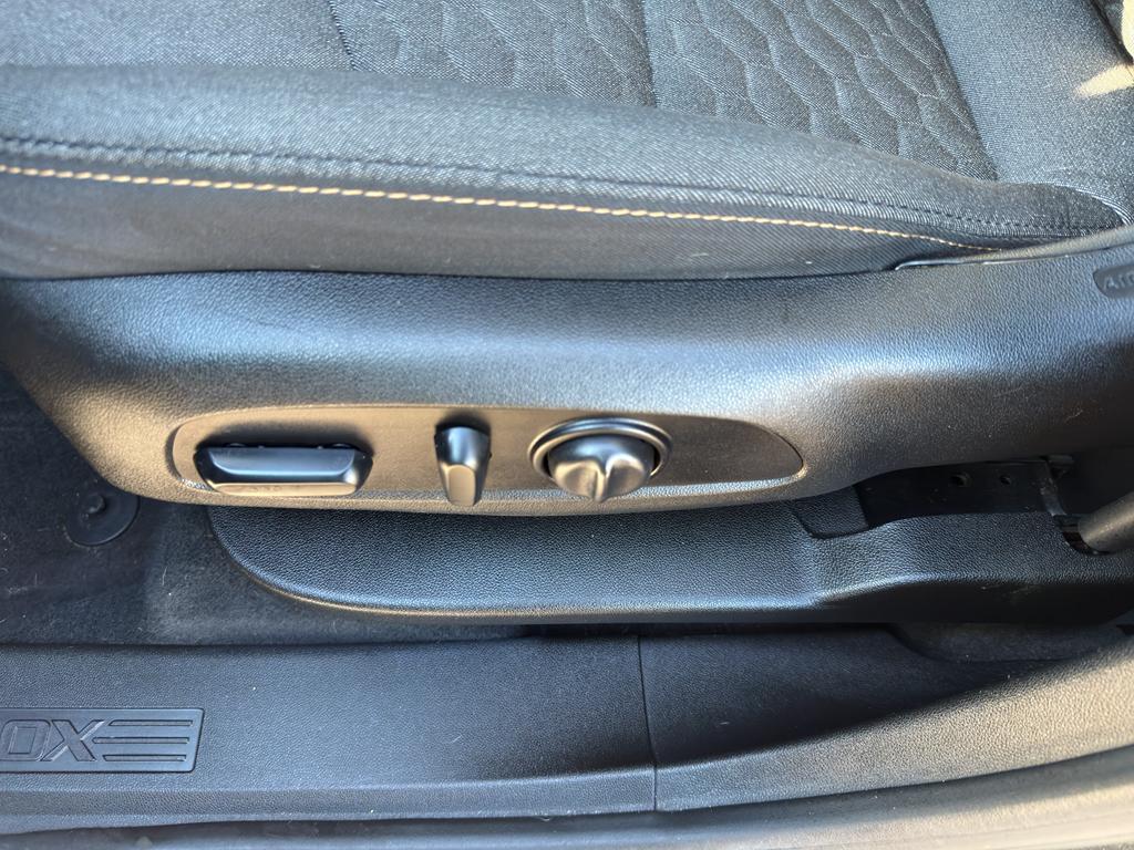 used 2018 Chevrolet Equinox car, priced at $13,995