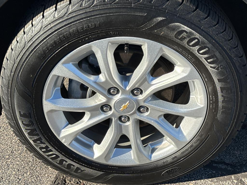 used 2018 Chevrolet Equinox car, priced at $13,995