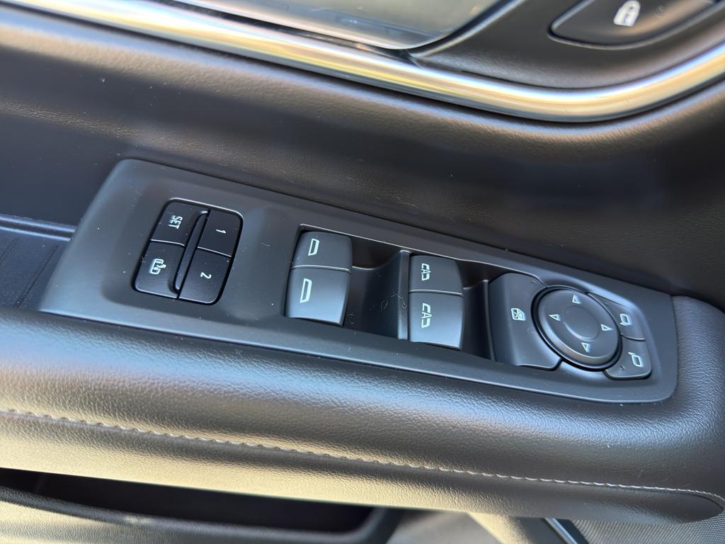 used 2023 Chevrolet Suburban car, priced at $61,990