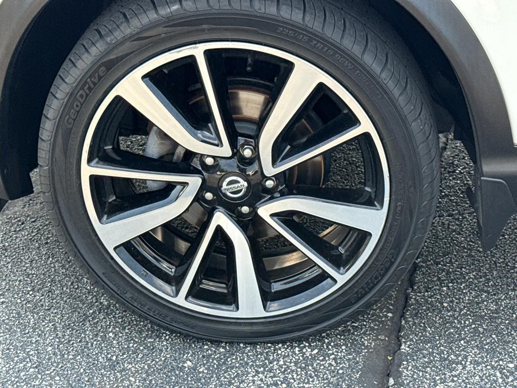 used 2019 Nissan Rogue Sport car, priced at $20,595