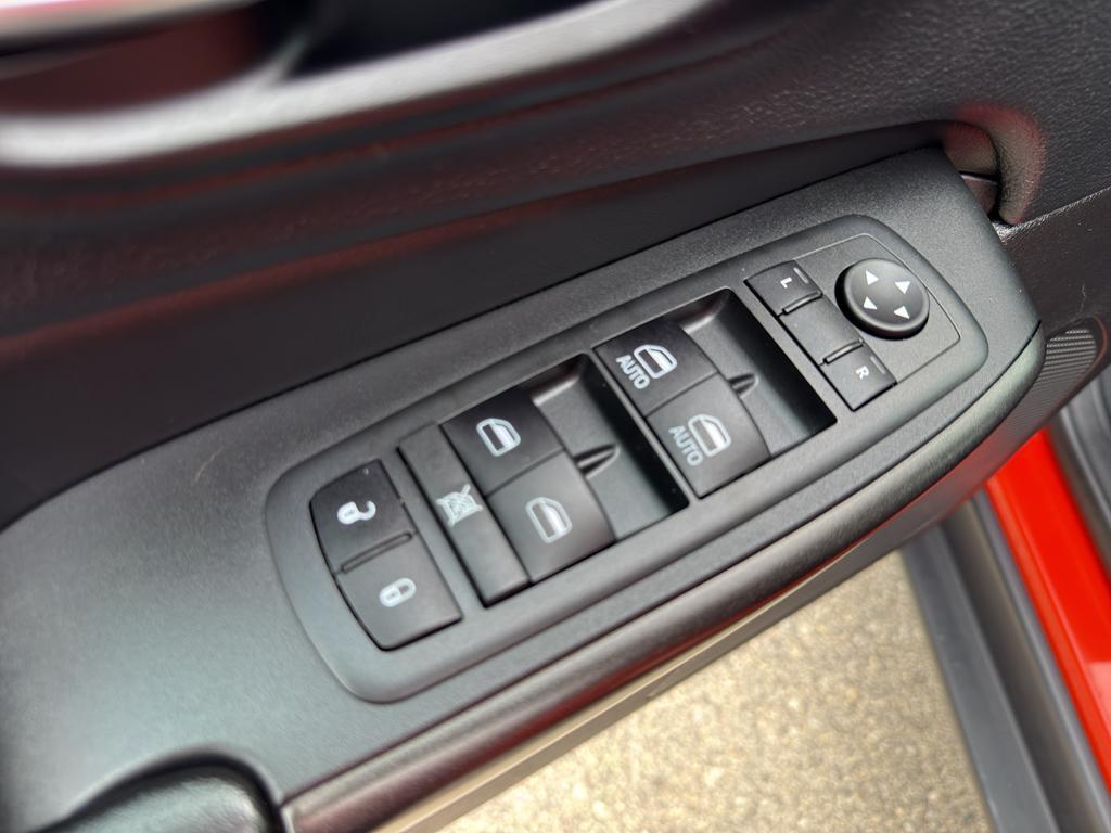 used 2021 Jeep Cherokee car, priced at $22,695