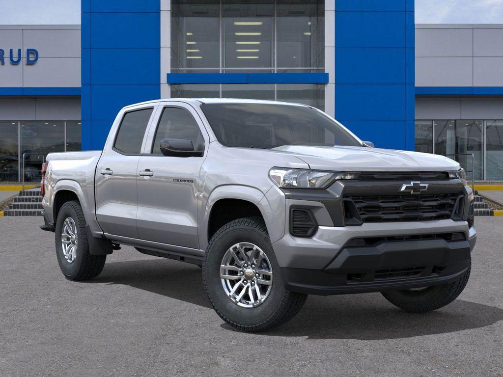 new 2025 Chevrolet Colorado car, priced at $40,070
