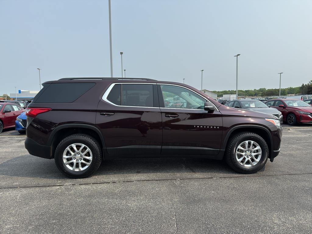 used 2021 Chevrolet Traverse car, priced at $29,290