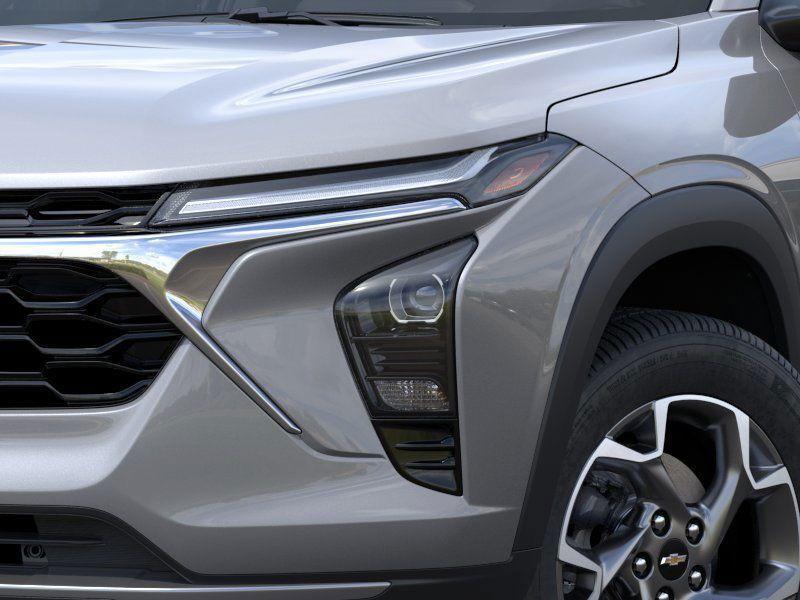 new 2025 Chevrolet Trax car, priced at $23,816
