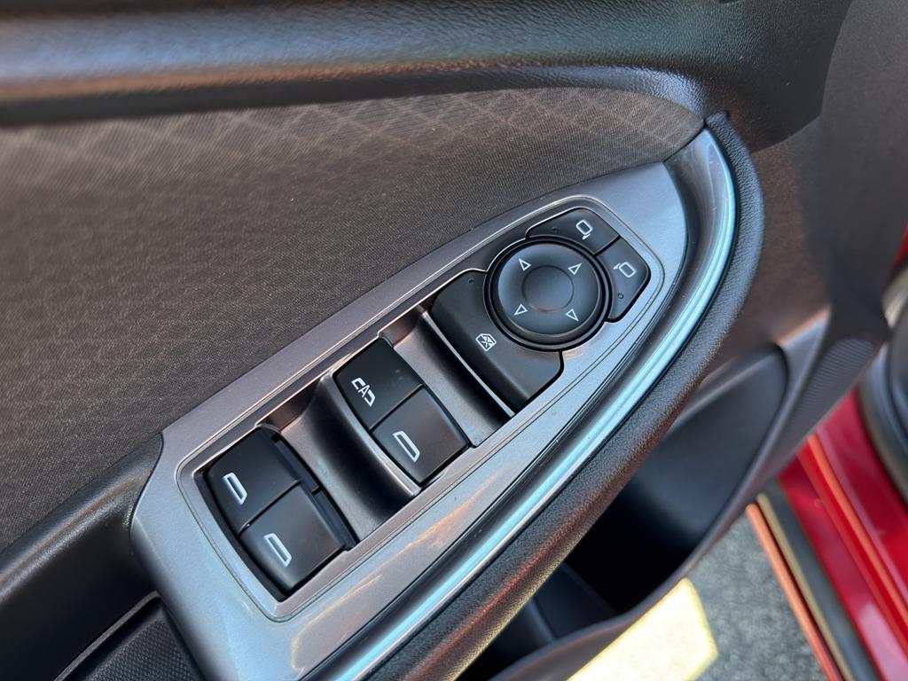 used 2018 Chevrolet Malibu car, priced at $13,486