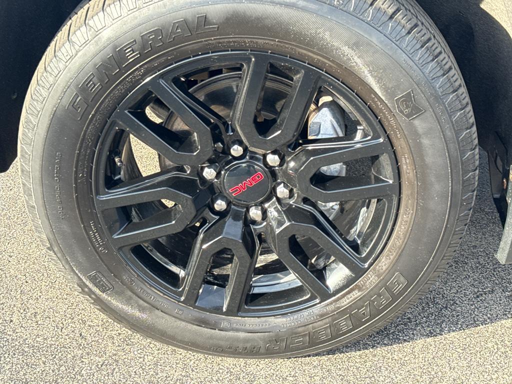 used 2022 GMC Sierra 1500 car, priced at $41,990