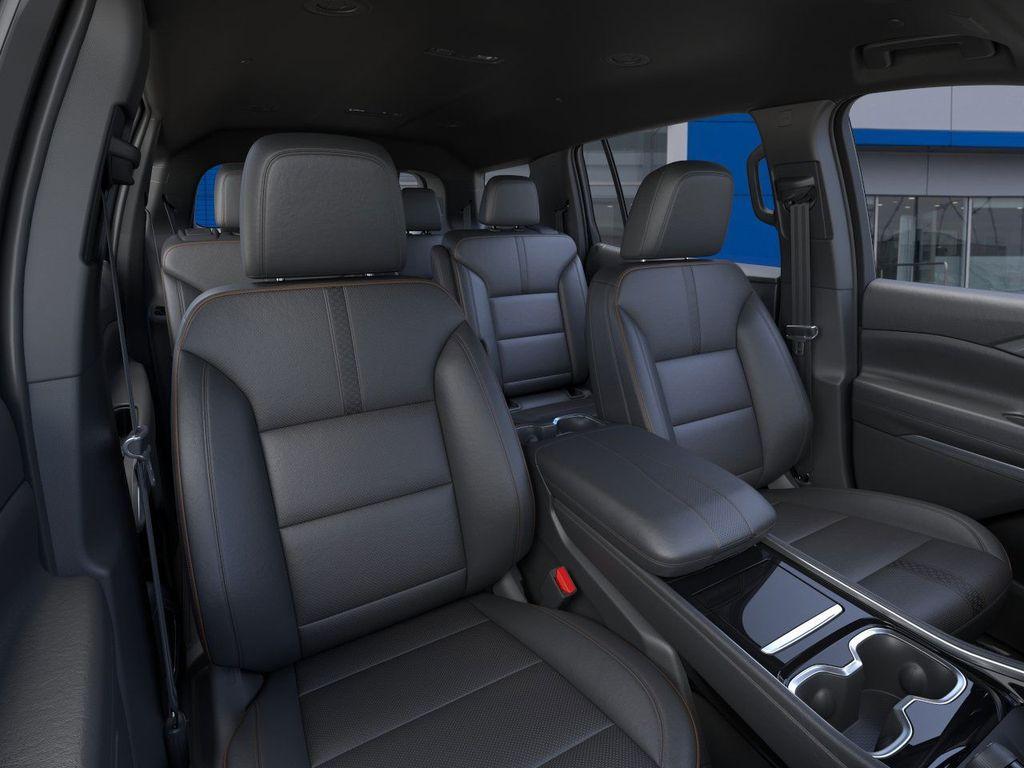 new 2025 Chevrolet Traverse car, priced at $58,250