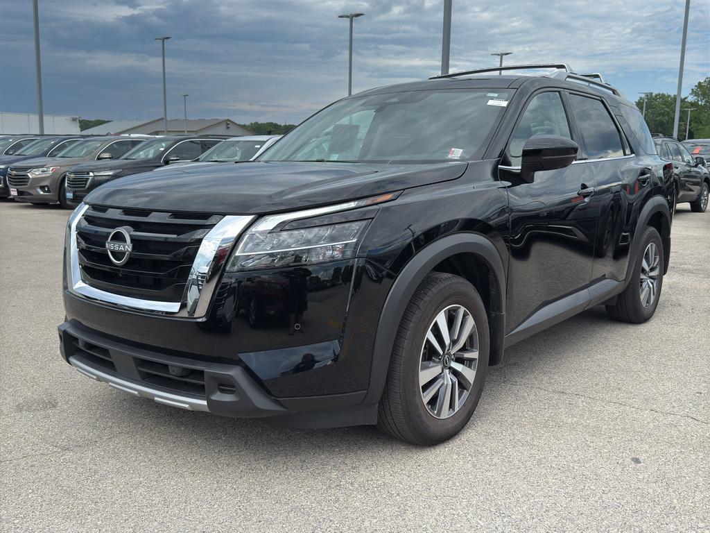 used 2023 Nissan Pathfinder car, priced at $35,990