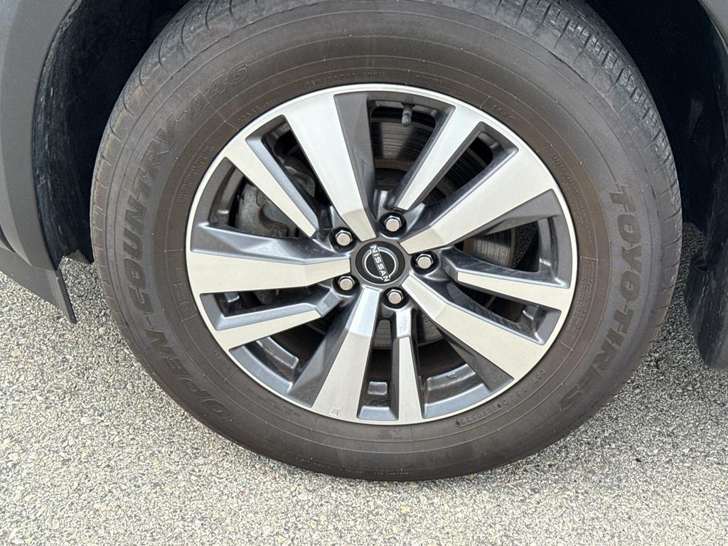used 2023 Nissan Pathfinder car, priced at $35,990