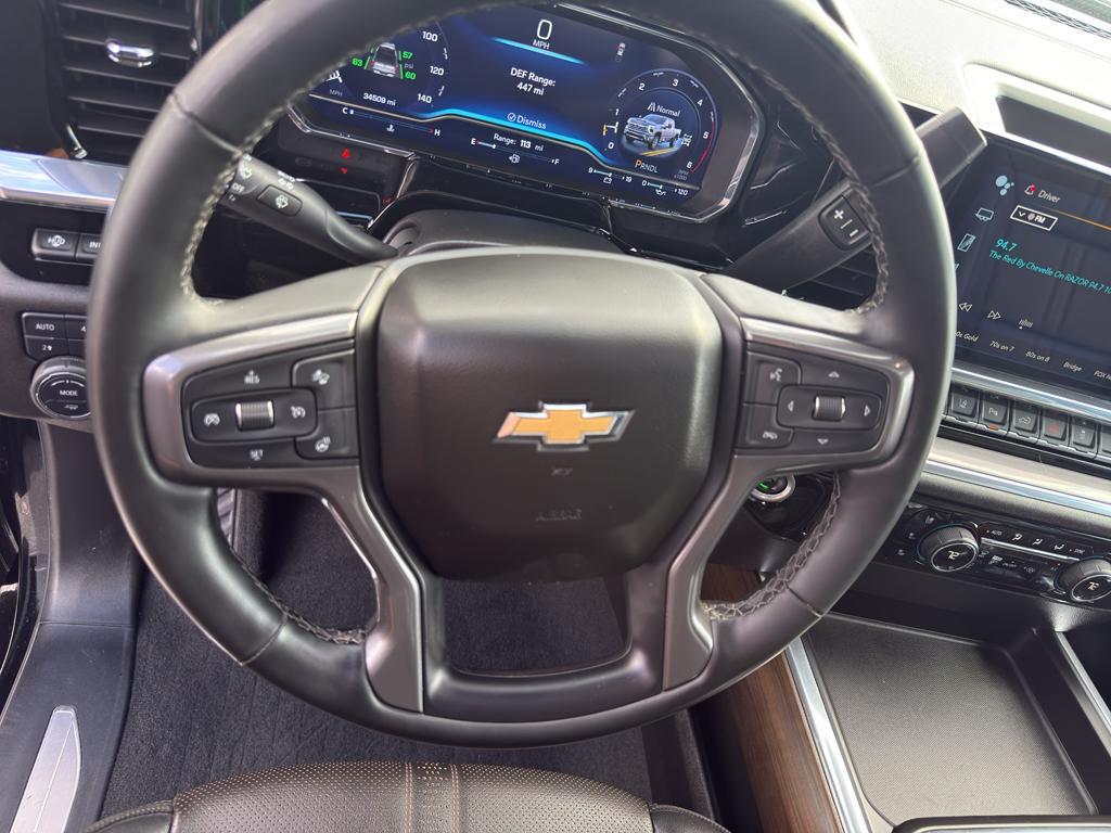 used 2025 Chevrolet Silverado 2500 car, priced at $78,990