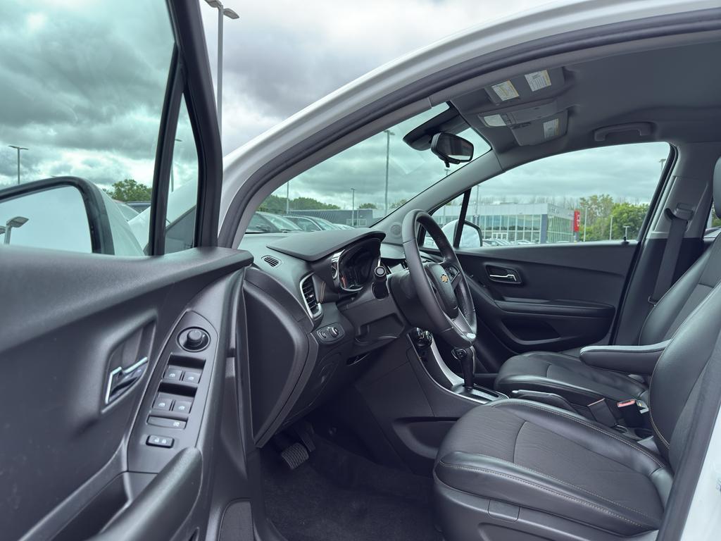 used 2022 Chevrolet Trax car, priced at $20,190