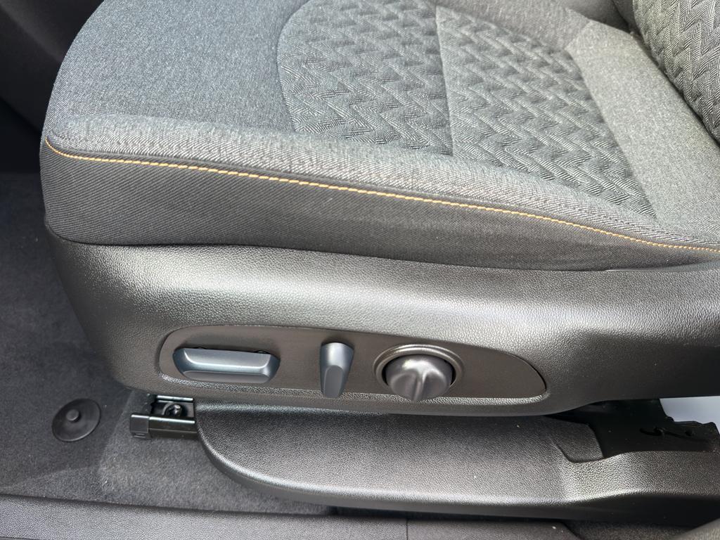 used 2022 Chevrolet Equinox car, priced at $24,990