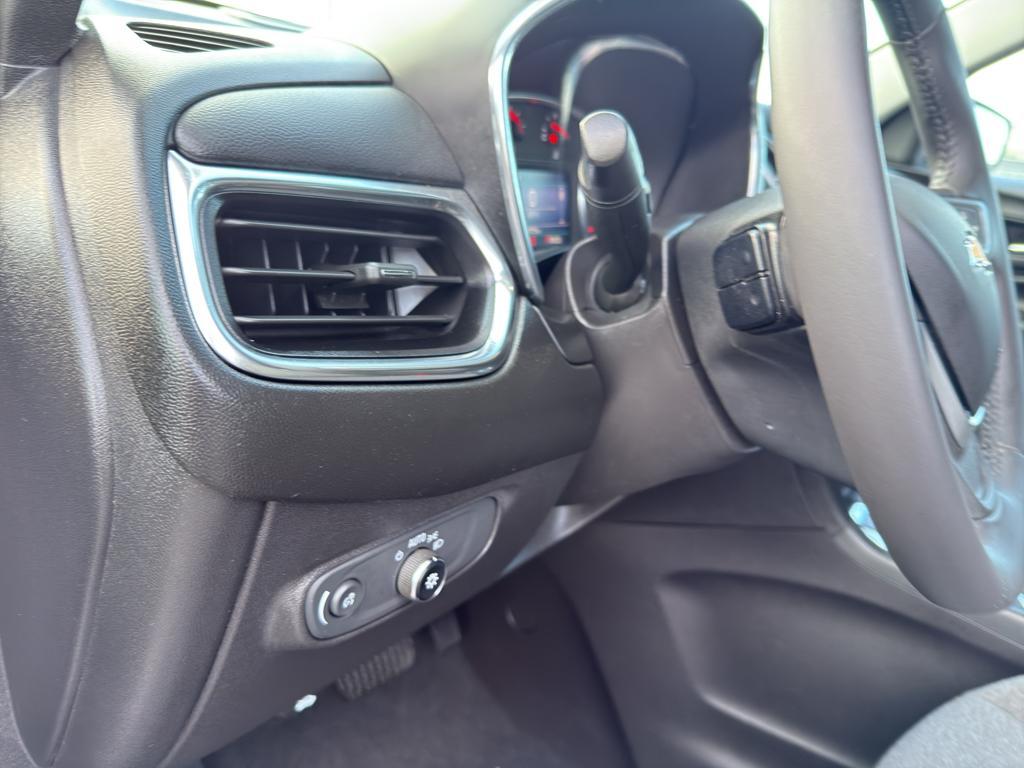 used 2022 Chevrolet Equinox car, priced at $24,990