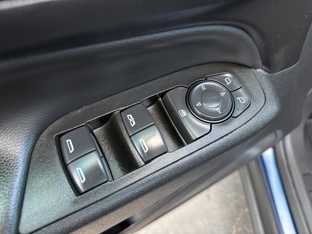 used 2022 Chevrolet Equinox car, priced at $24,990
