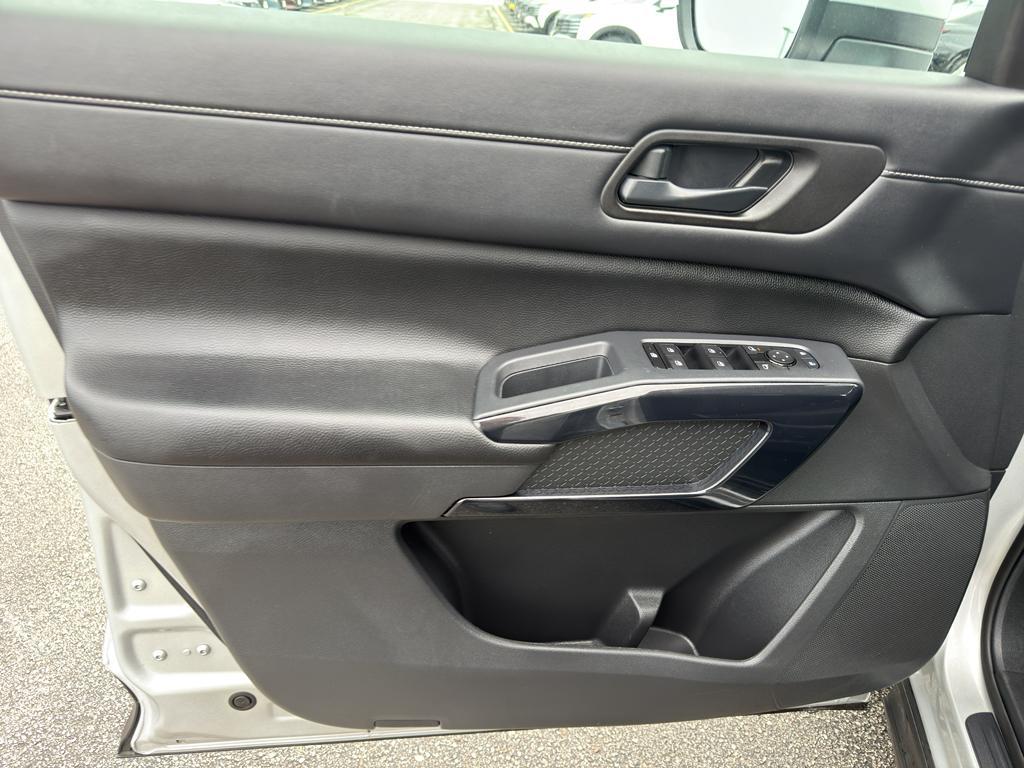 used 2024 Nissan Pathfinder car, priced at $34,790