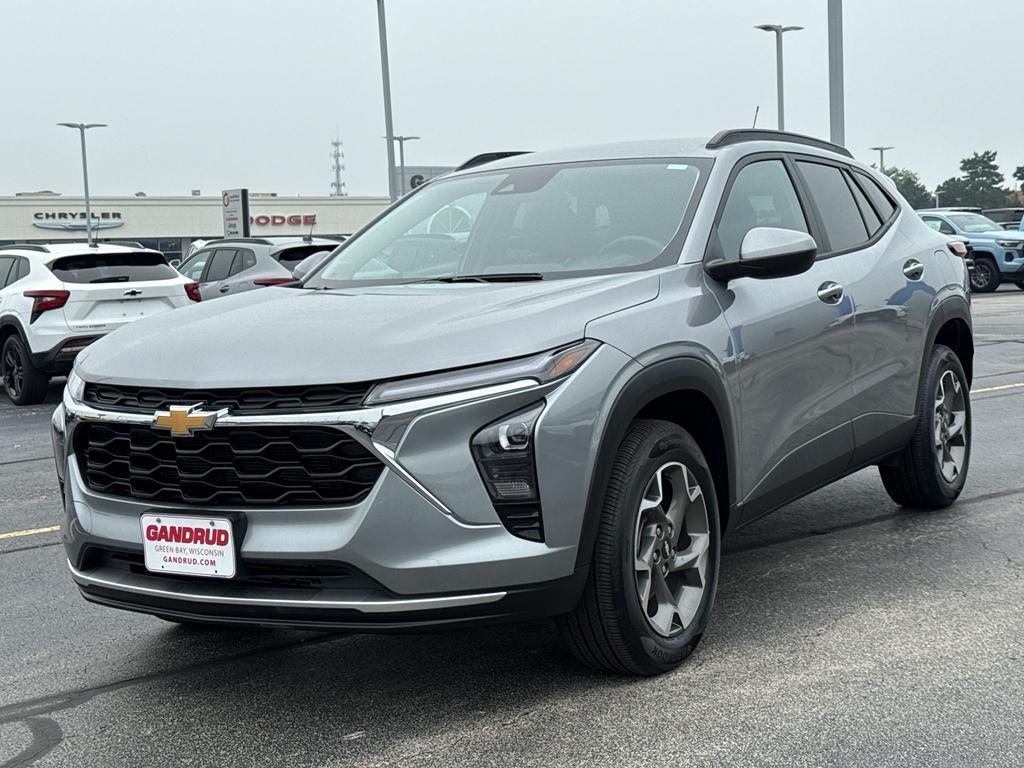 used 2024 Chevrolet Trax car, priced at $22,190