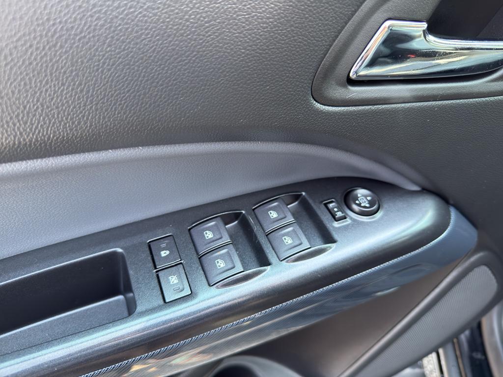 used 2022 Chevrolet Colorado car, priced at $35,990