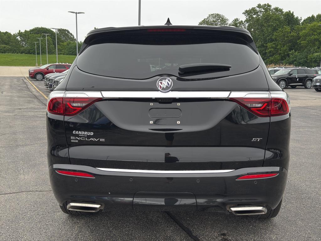 used 2022 Buick Enclave car, priced at $37,590