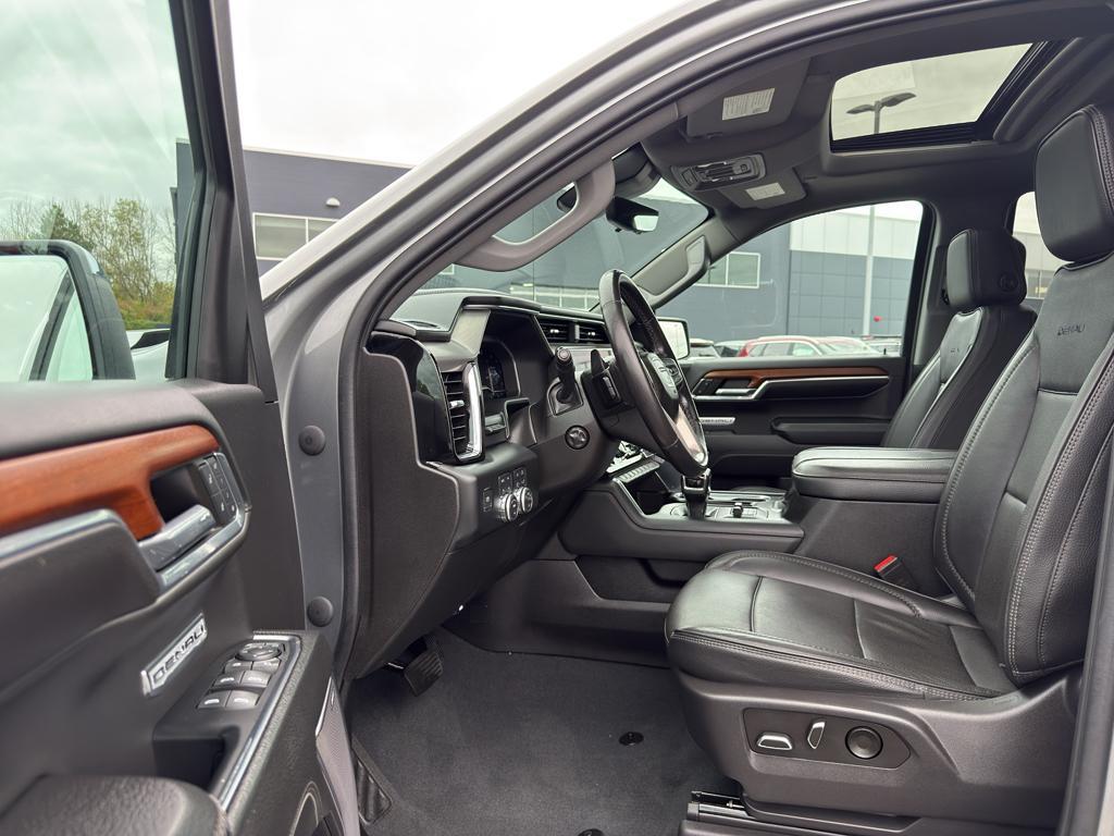 used 2023 GMC Sierra 1500 car, priced at $53,990