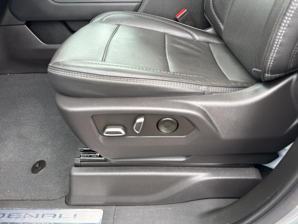 used 2023 GMC Sierra 1500 car, priced at $53,990