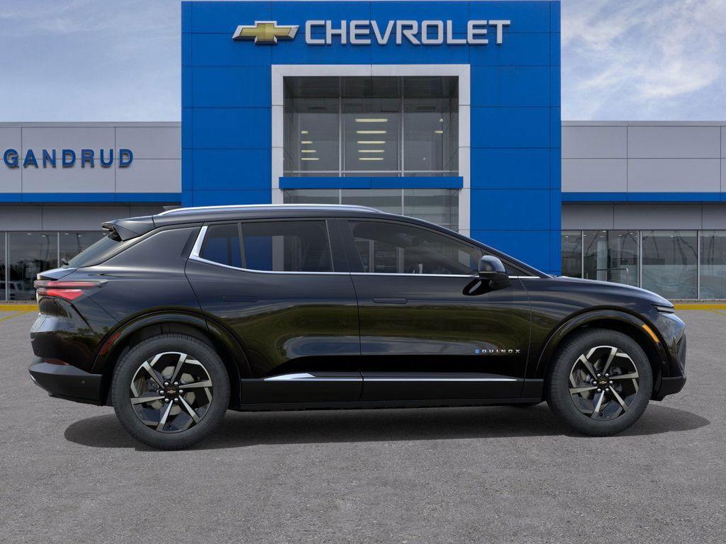 new 2025 Chevrolet Equinox EV car