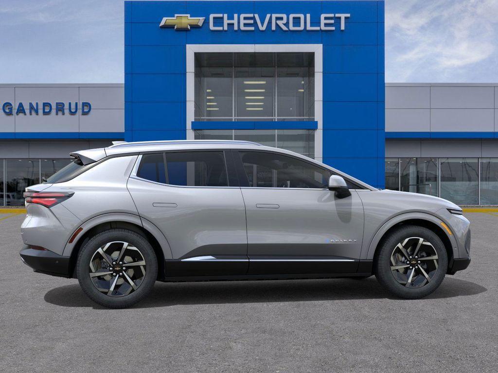new 2025 Chevrolet Equinox EV car, priced at $41,615