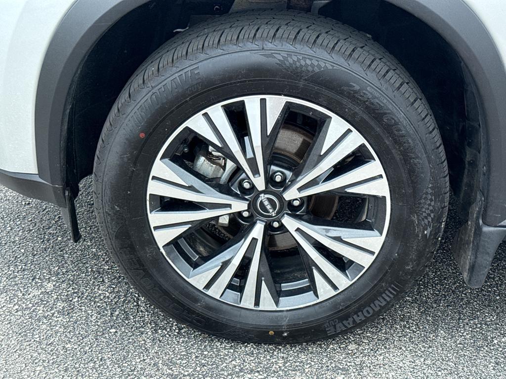 used 2023 Nissan Rogue car, priced at $25,990