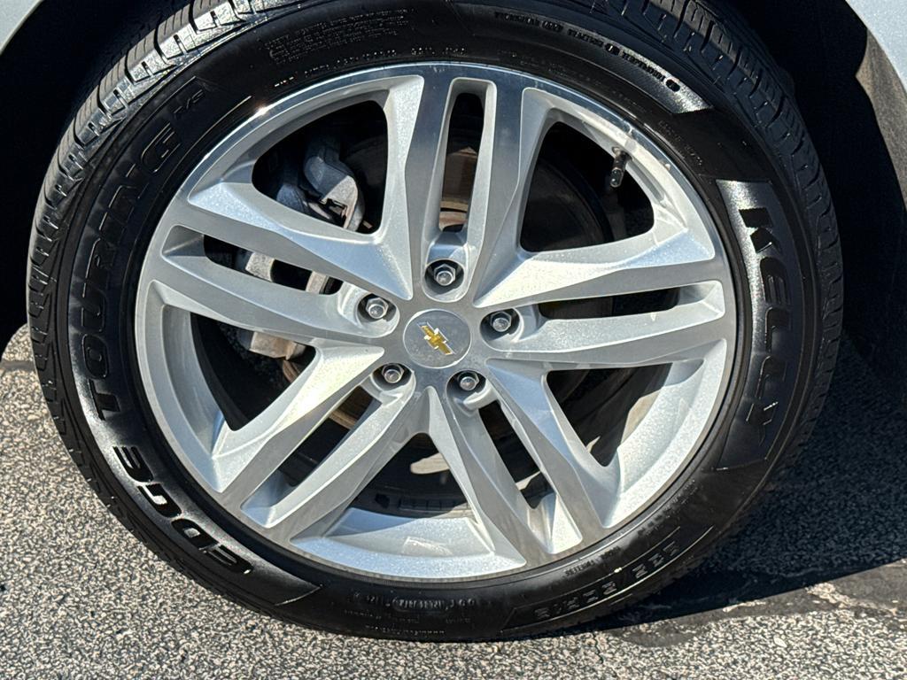 used 2019 Chevrolet Equinox car, priced at $19,795