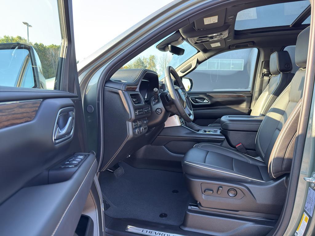 used 2024 Chevrolet Suburban car, priced at $71,590