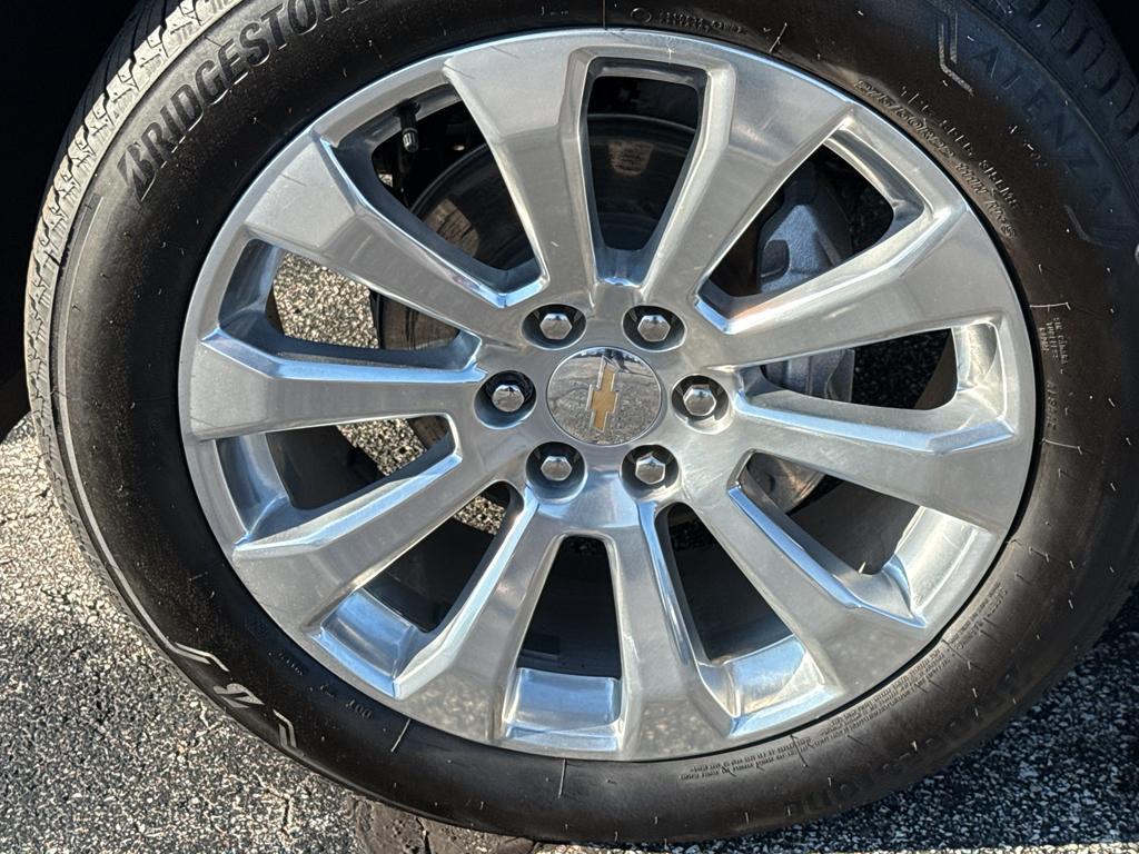 used 2024 Chevrolet Suburban car, priced at $71,590