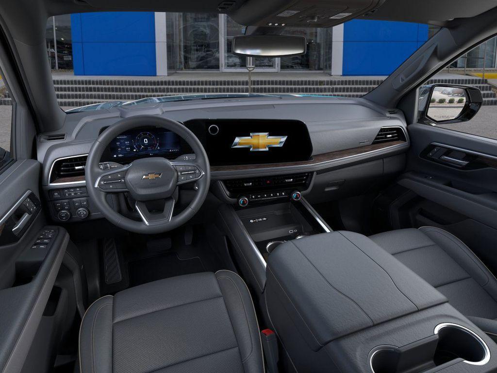 new 2025 Chevrolet Suburban car, priced at $80,094