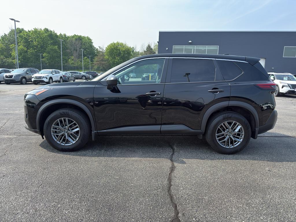 used 2022 Nissan Rogue car, priced at $23,990
