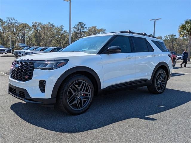 new 2025 Ford Explorer car, priced at $62,619