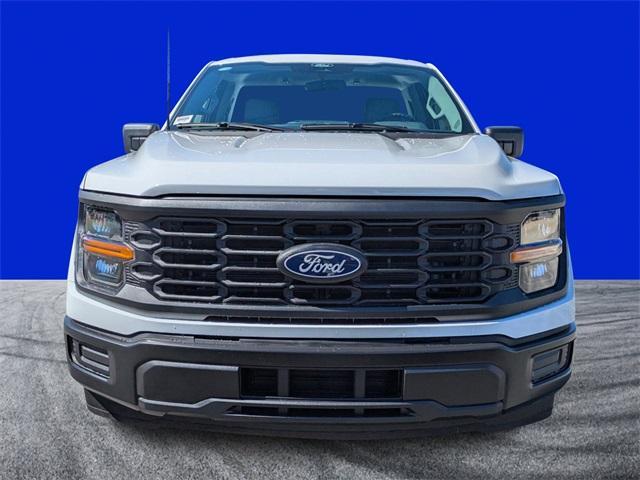 new 2025 Ford F-150 car, priced at $41,304