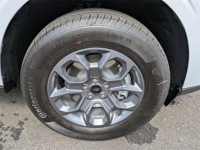 new 2025 Ford Maverick car, priced at $32,345