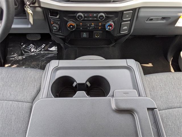 new 2025 Ford F-250 car, priced at $55,294