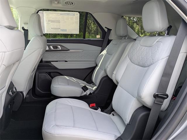 new 2025 Ford Explorer car, priced at $55,944