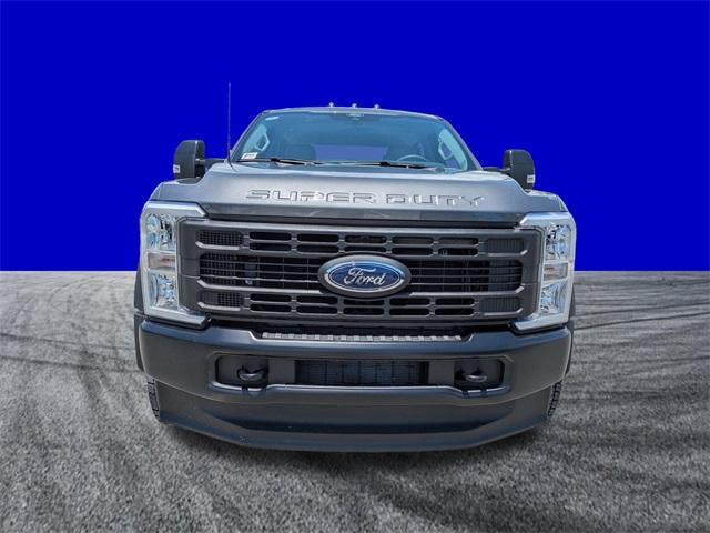 new 2025 Ford F-450 car, priced at $72,354