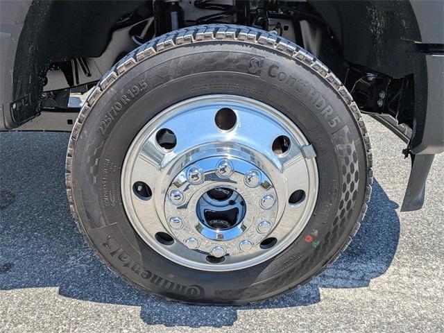 new 2025 Ford F-450 car, priced at $72,354