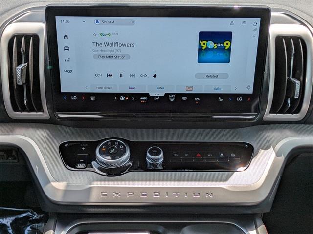 new 2025 Ford Expedition car, priced at $66,032