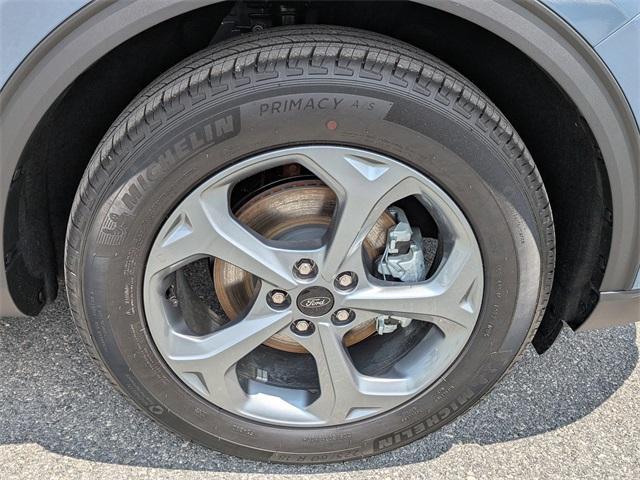 new 2025 Ford Escape car, priced at $31,429