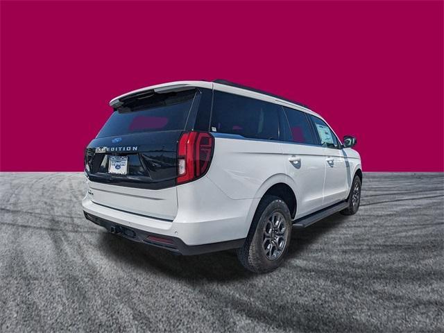 new 2025 Ford Expedition car, priced at $62,075