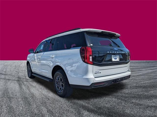 new 2025 Ford Expedition car, priced at $62,075