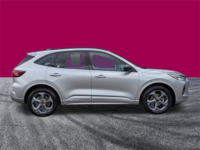 used 2023 Ford Escape car, priced at $19,133