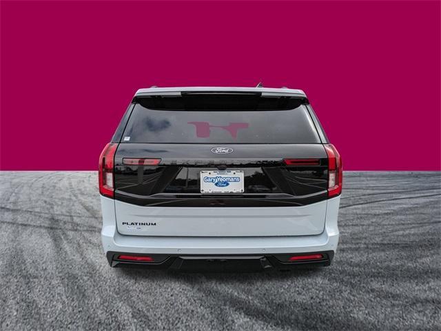 new 2025 Ford Expedition car, priced at $80,694