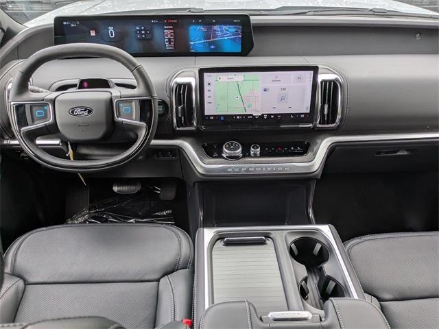 new 2025 Ford Expedition car, priced at $80,694
