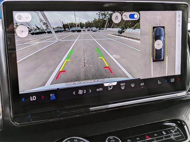 new 2025 Ford Expedition car, priced at $80,694