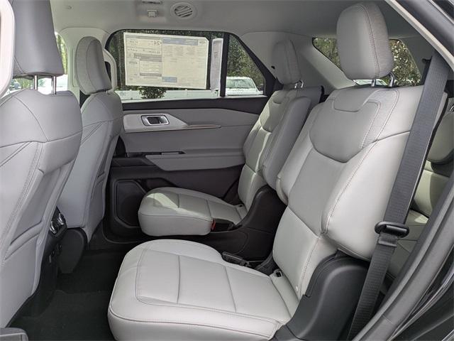 new 2025 Ford Explorer car, priced at $42,827