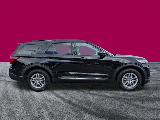 new 2025 Ford Explorer car, priced at $42,827