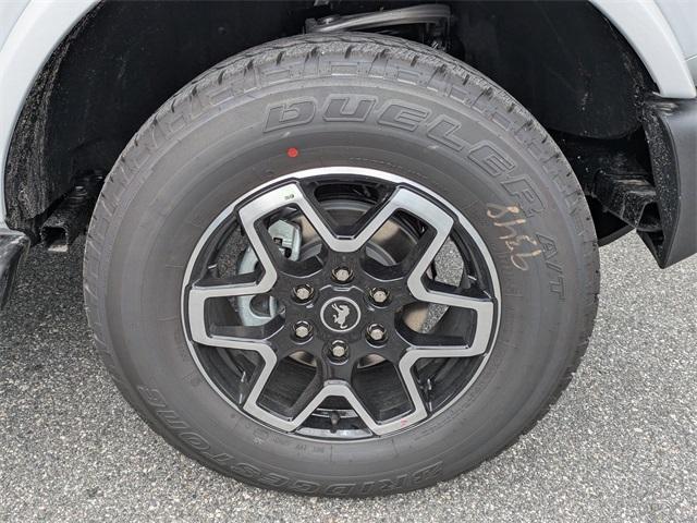 new 2025 Ford Bronco car, priced at $51,044